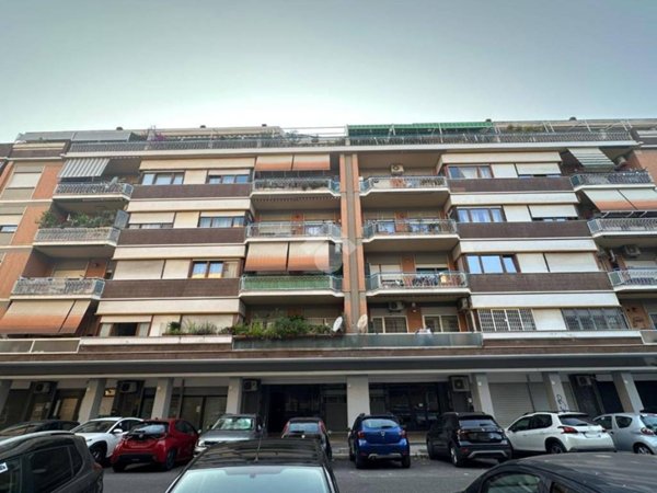 appartamento in vendita a Roma in zona Ostia