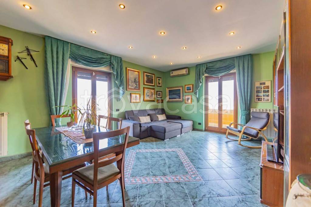 appartamento in vendita a Roma in zona Prenestino-Centocelle