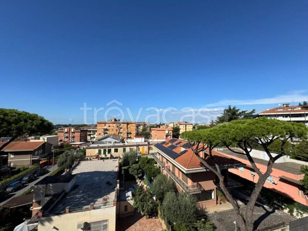 appartamento in vendita a Roma in zona La Pisana