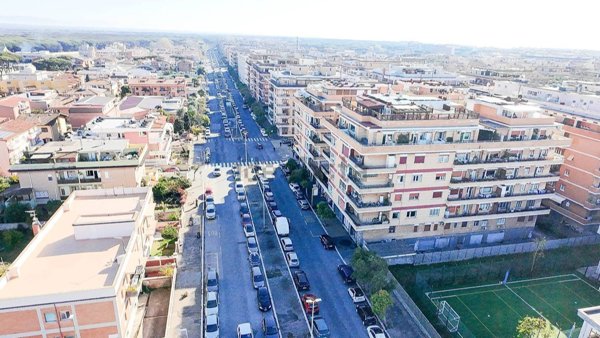 appartamento in vendita a Roma in zona Ostia
