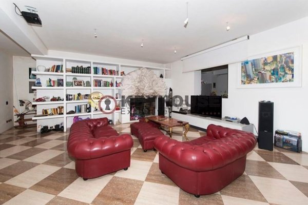 casa indipendente in vendita a Roma in zona Grottarossa