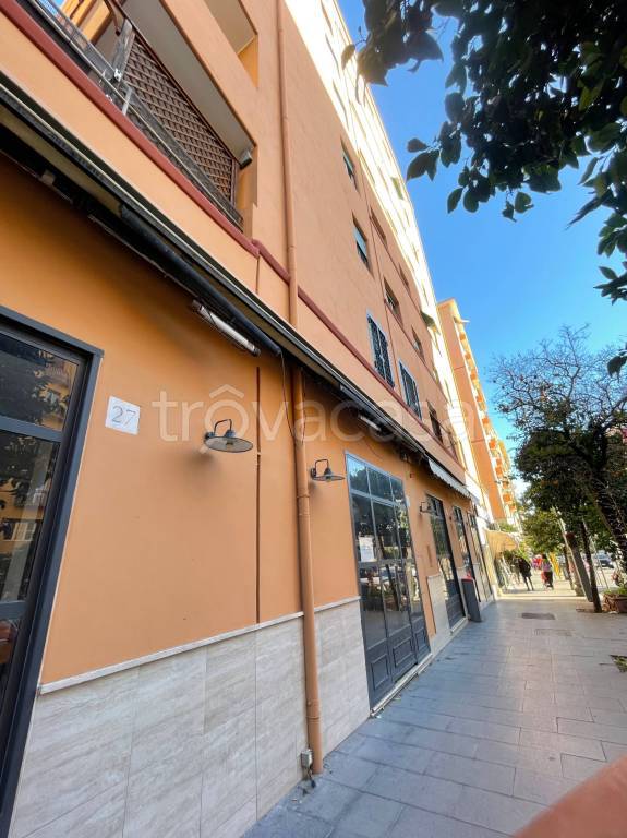 negozio in vendita a Roma in zona Nomentano