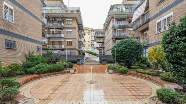 appartamento in vendita a Roma in zona Gianicolense