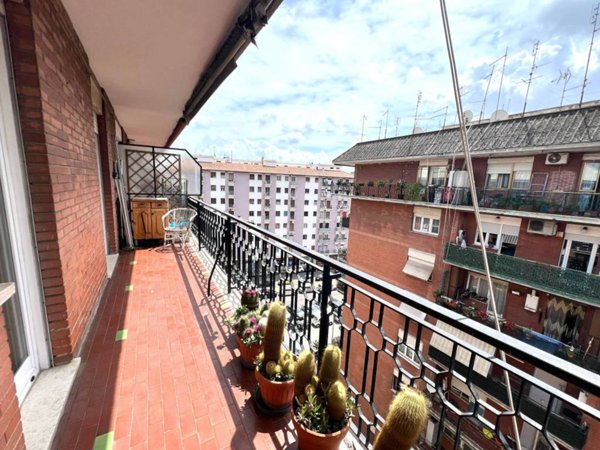 appartamento in vendita a Roma in zona Cinecittà