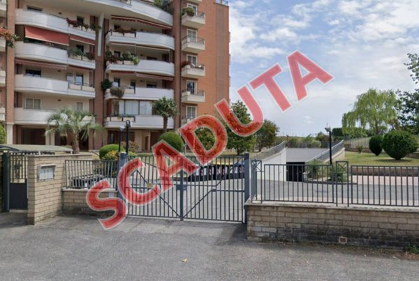 terreno edificabile in vendita a Roma in zona Torrino