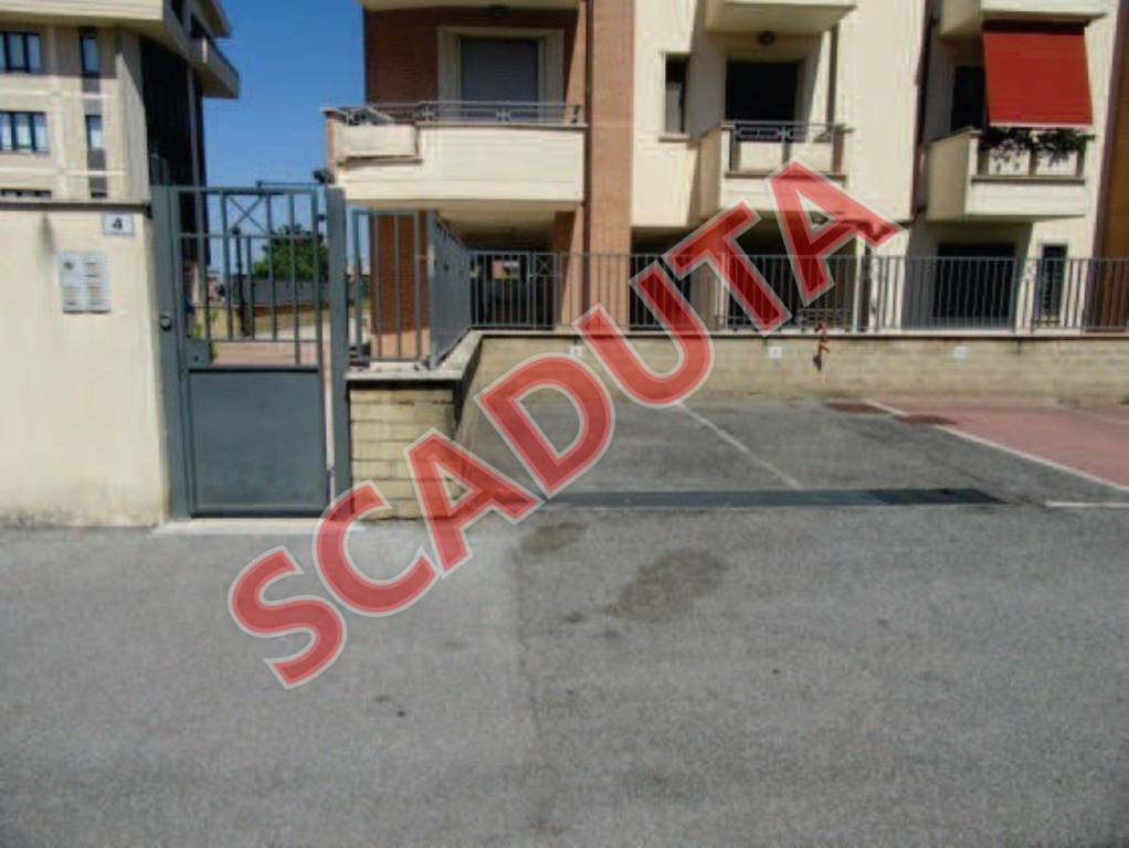 terreno edificabile in vendita a Roma in zona Torrino