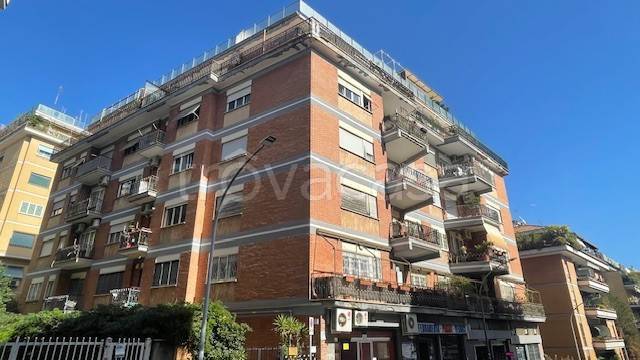 appartamento in vendita a Roma in zona Ponte Mammolo