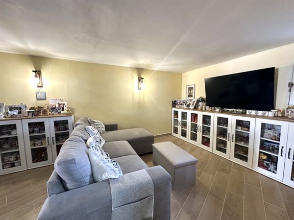 appartamento in vendita a Roma in zona Finocchio