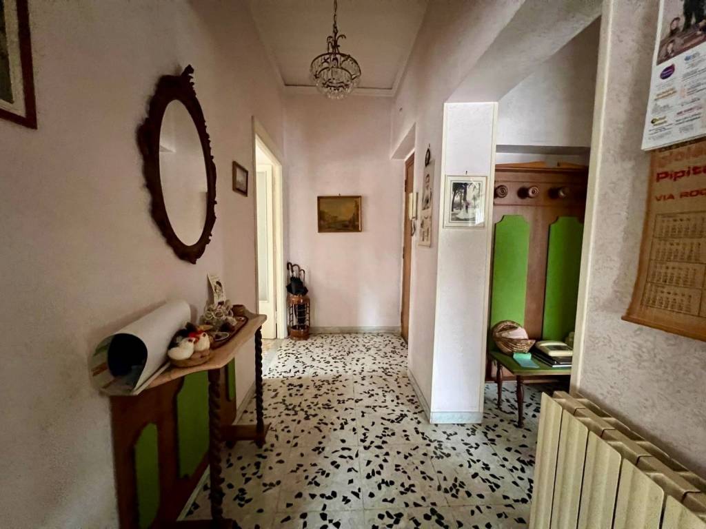 appartamento in vendita a Roma in zona Finocchio