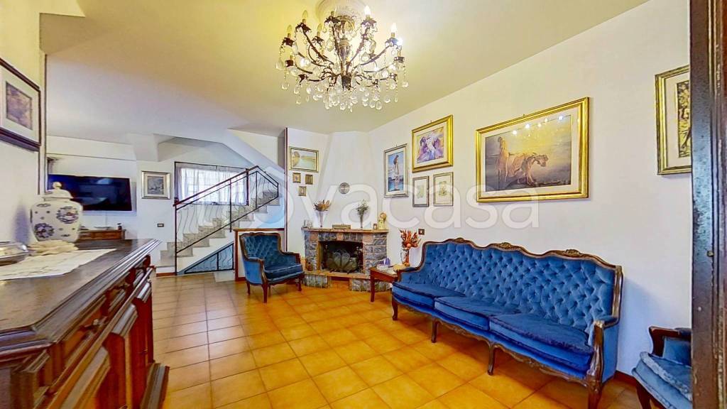 casa indipendente in vendita a Roma in zona Infernetto