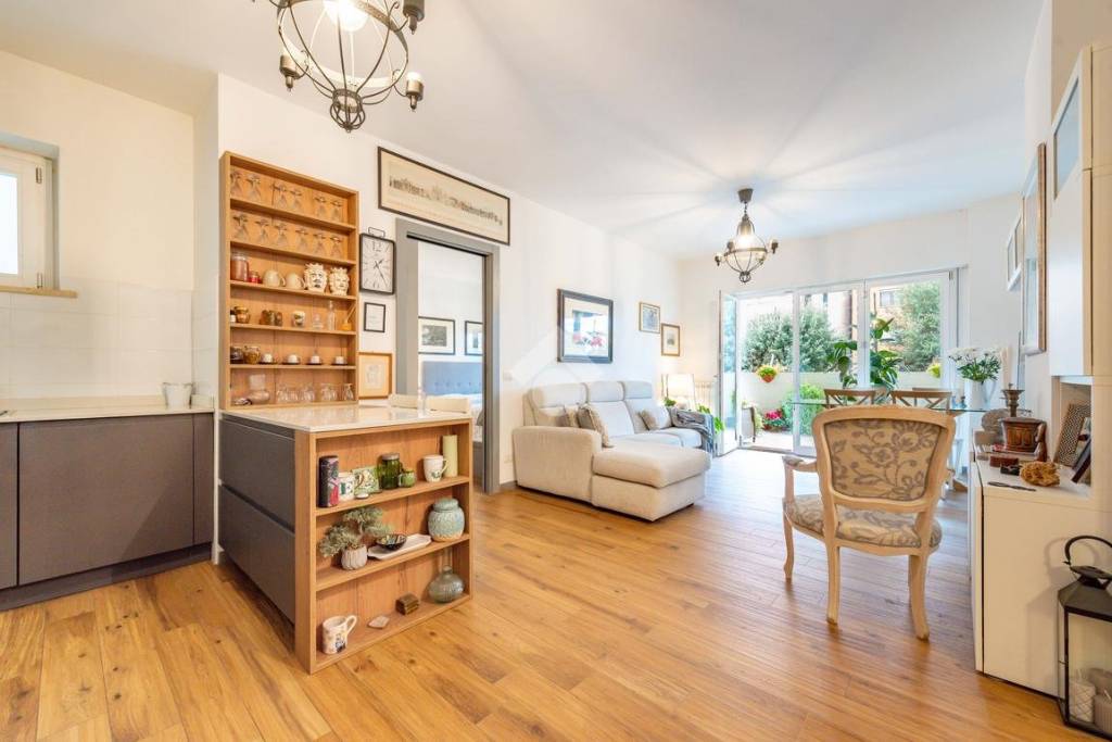 appartamento in vendita a Roma in zona Castel Giubileo