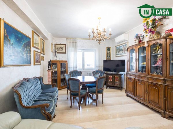 appartamento in vendita a Roma in zona Prenestino-Centocelle