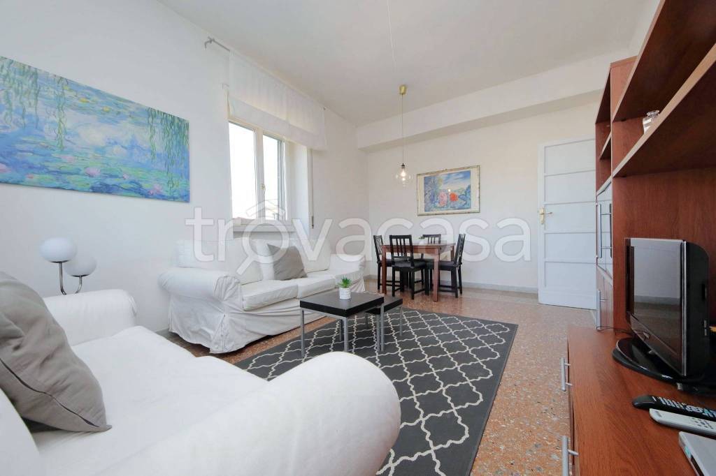 appartamento in vendita a Roma in zona Tuscolano