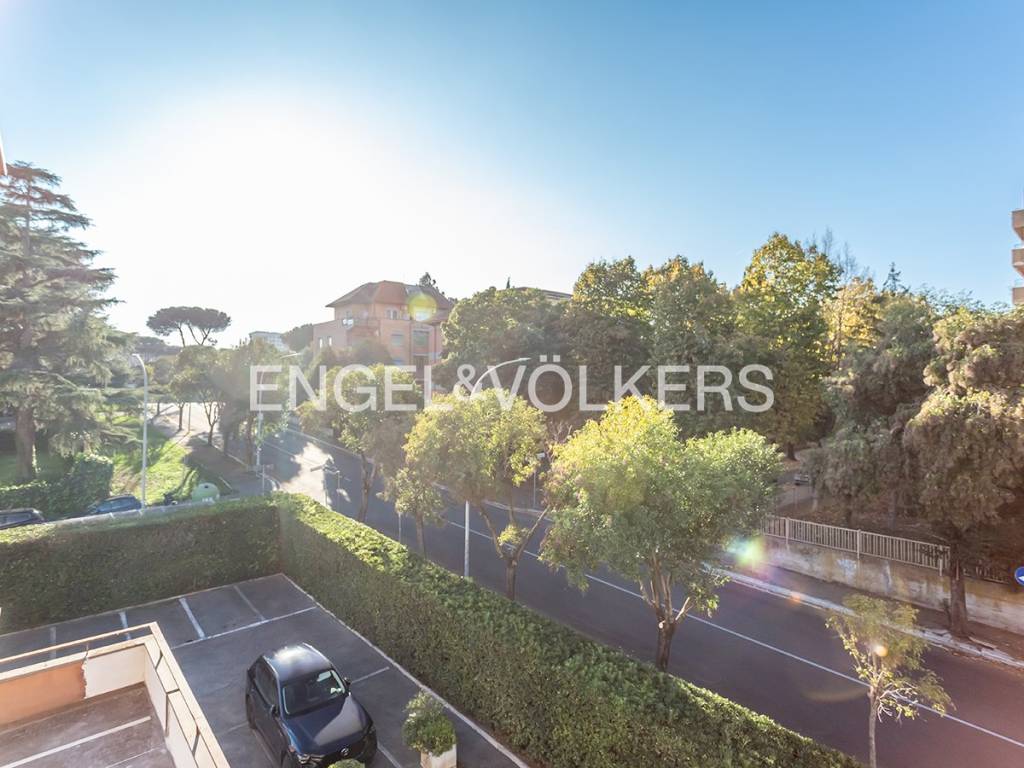 appartamento in vendita a Roma in zona Giuliano Dalmata