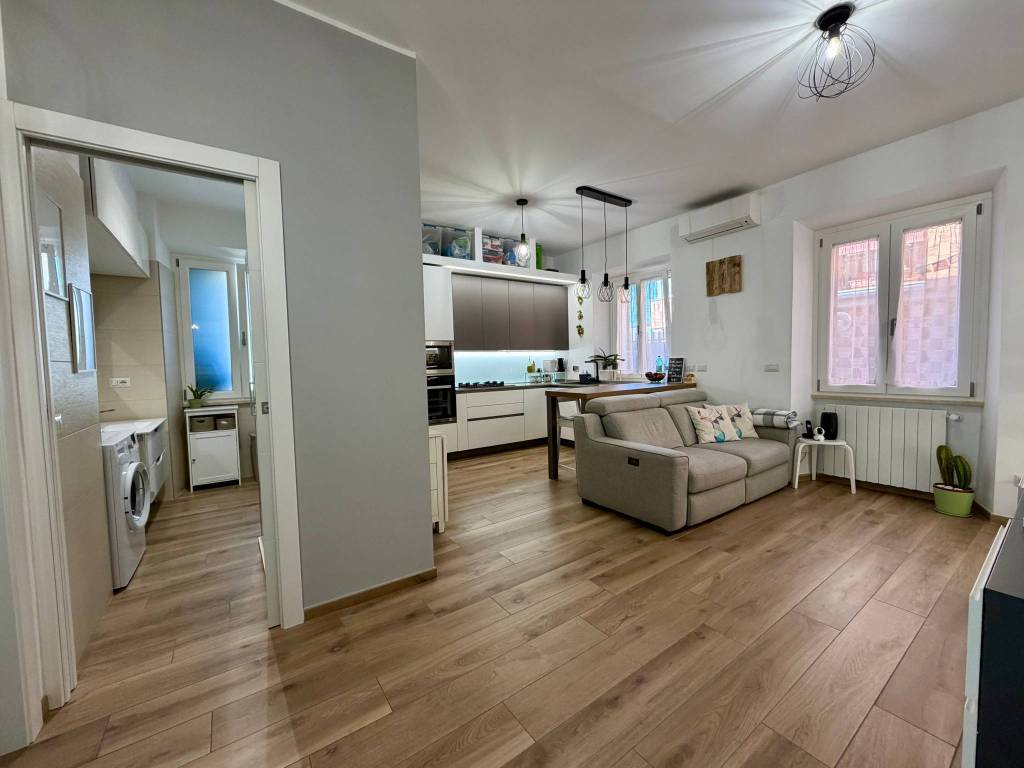 appartamento in vendita a Roma in zona Romanina