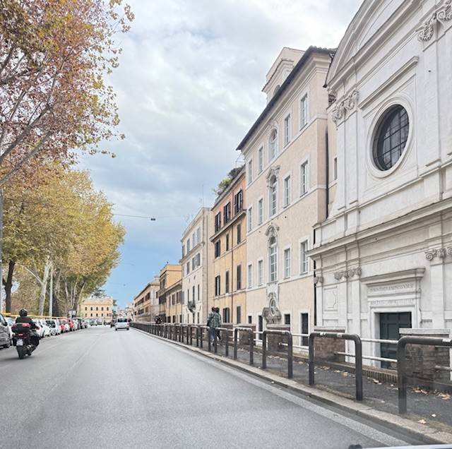 appartamento in vendita a Roma in zona Trastevere