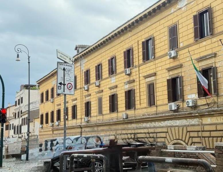 appartamento in vendita a Roma in zona Trastevere