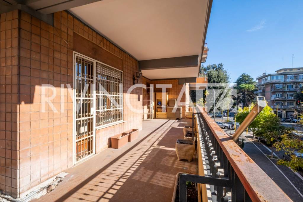 appartamento in vendita a Roma in zona Gianicolense