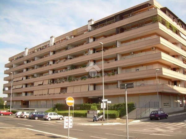 appartamento in vendita a Roma in zona Ponte Mammolo