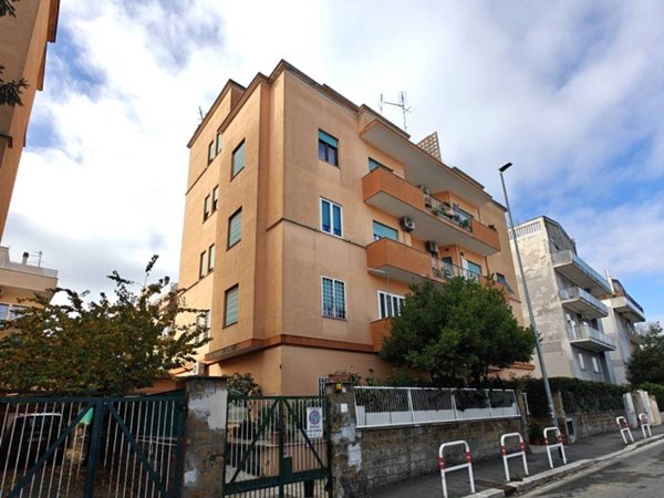 appartamento in vendita a Roma in zona Primavalle