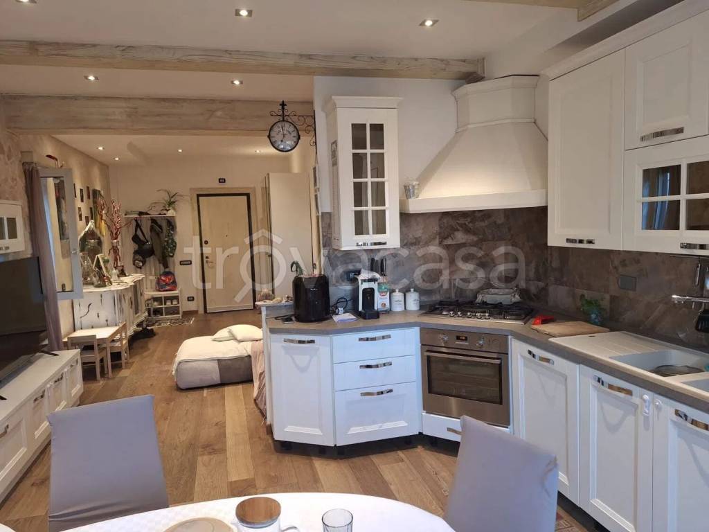 appartamento in vendita a Roma in zona Alessandrino