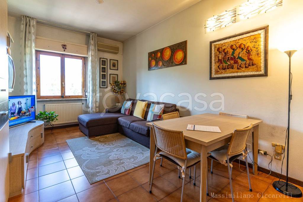 appartamento in vendita a Roma in zona Montespaccato