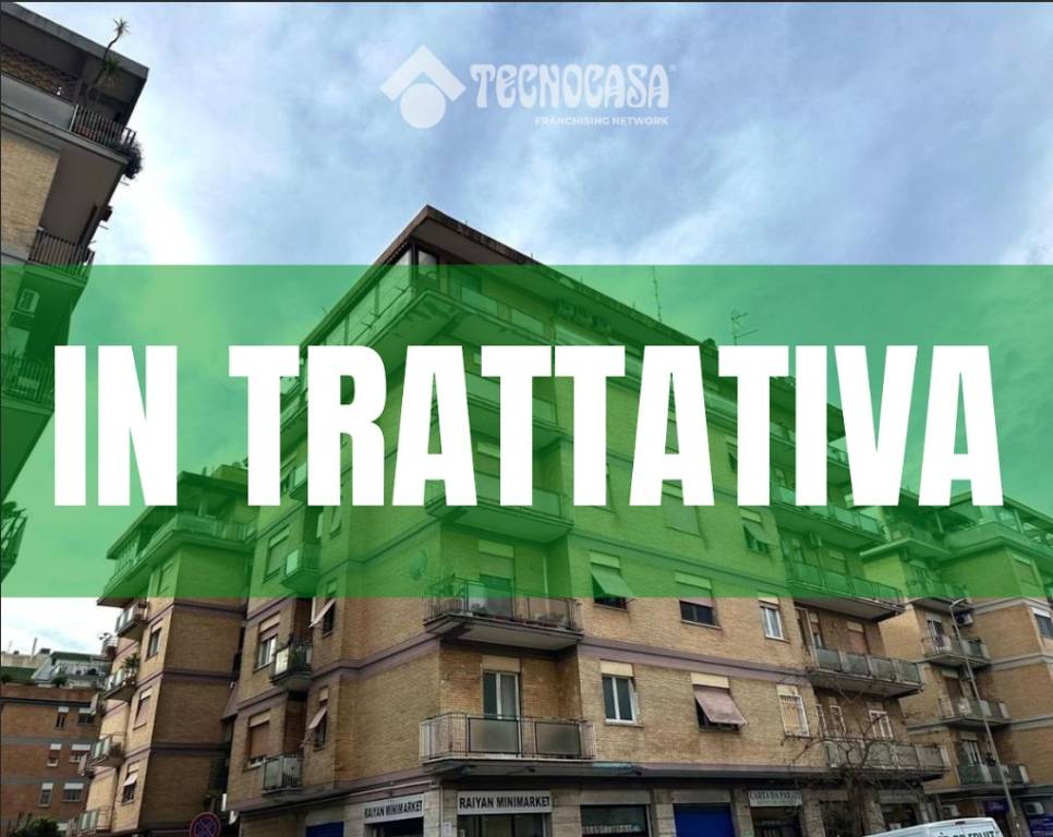 appartamento in vendita a Roma in zona Ostia