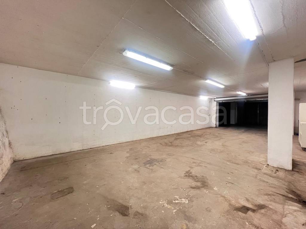 locale di sgombero in vendita a Roma in zona Monte Sacro/Talenti