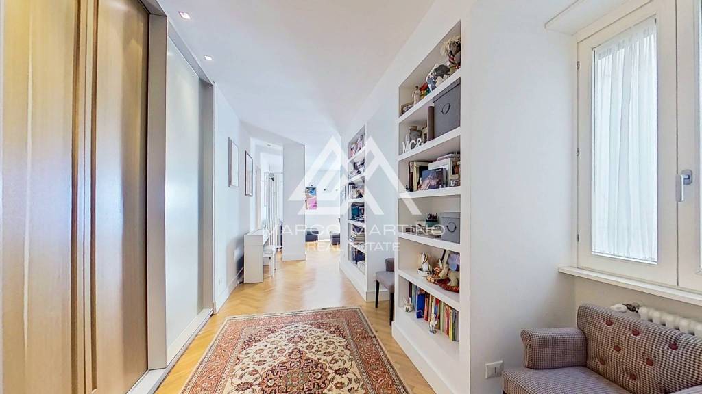 appartamento in vendita a Roma in zona Appio Latino