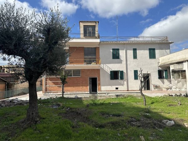 appartamento in vendita a Roma in zona Tor Vergata/Torrenova