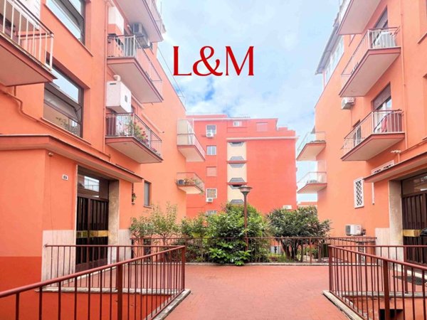 appartamento in vendita a Roma in zona Appio Latino
