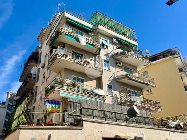 appartamento in vendita a Roma in zona Gianicolense