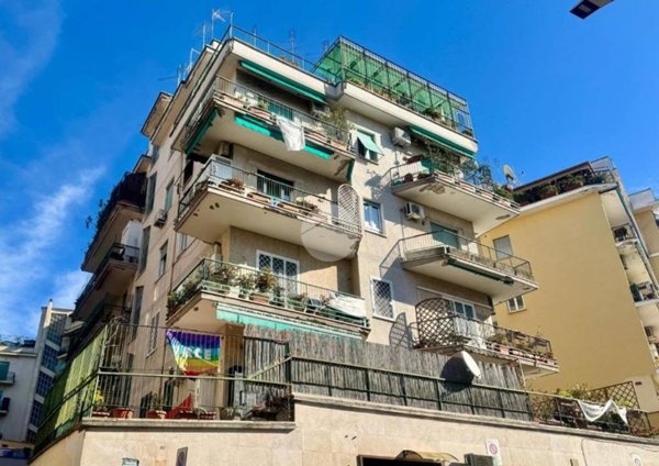 appartamento in vendita a Roma in zona Gianicolense