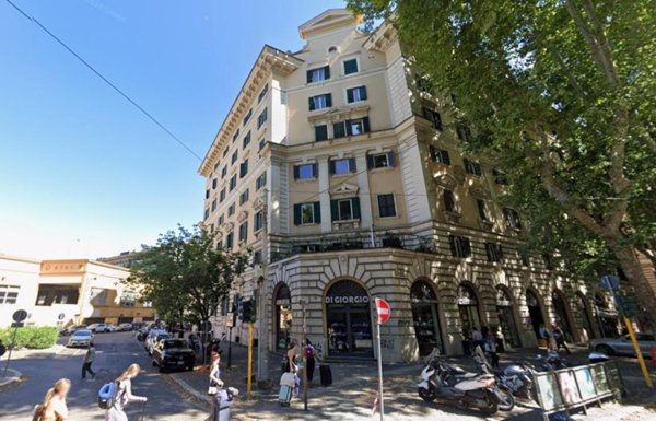 appartamento in vendita a Roma in zona Trastevere