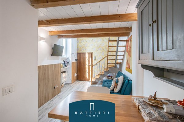 appartamento in vendita a Roma in zona Trastevere