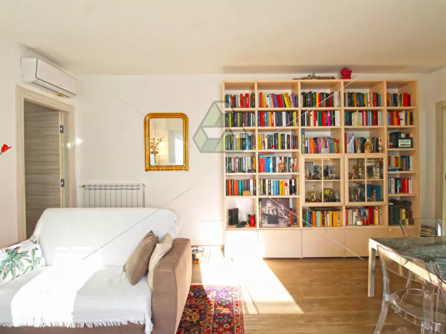 appartamento in vendita a Roma in zona Acilia