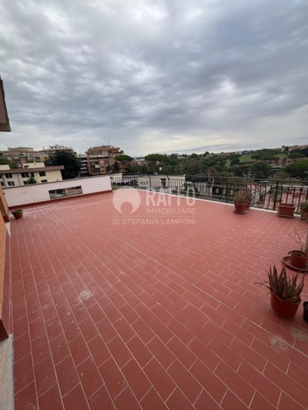 appartamento in vendita a Roma in zona Monte Sacro/Talenti