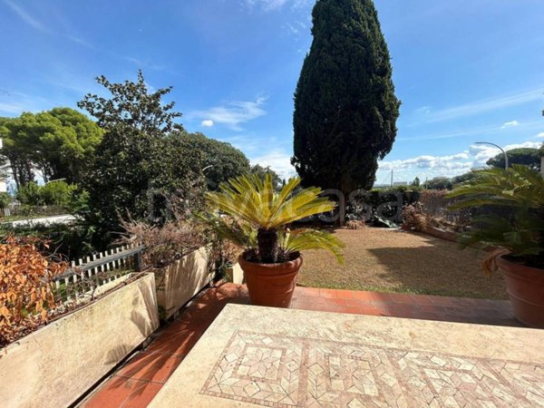 appartamento in vendita a Roma in zona Portuense