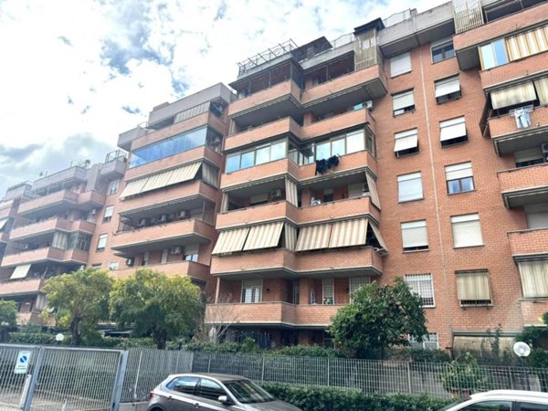 appartamento in vendita a Roma in zona Torre Maura