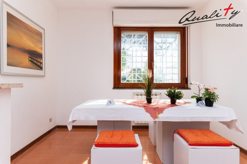 casa semindipendente in vendita a Roma in zona Acilia