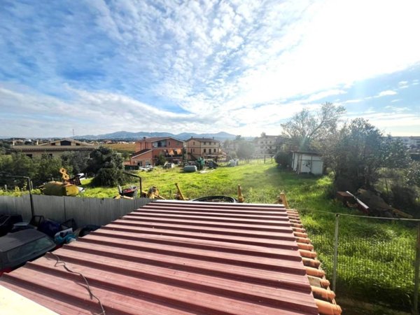 appartamento in vendita a Roma in zona Casal Morena