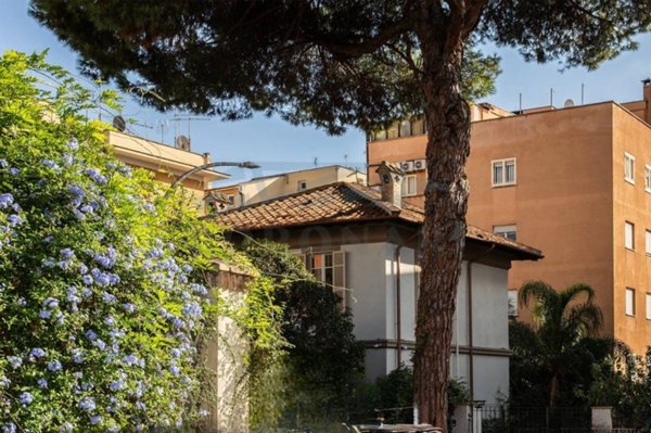 appartamento in vendita a Roma in zona Monte Sacro/Talenti