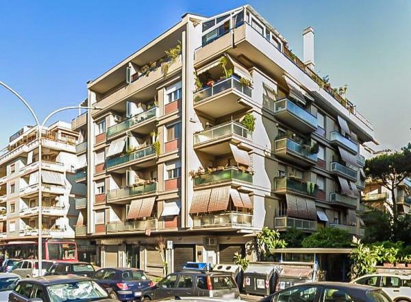 appartamento in vendita a Roma in zona Ostia