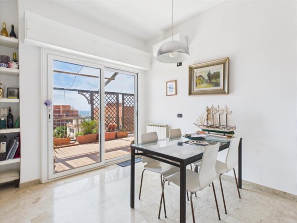 appartamento in vendita a Roma in zona Ostia Antica