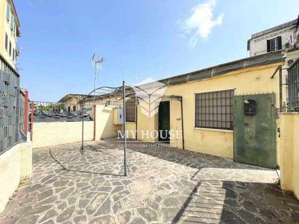 appartamento in vendita a Roma in zona Tuscolano