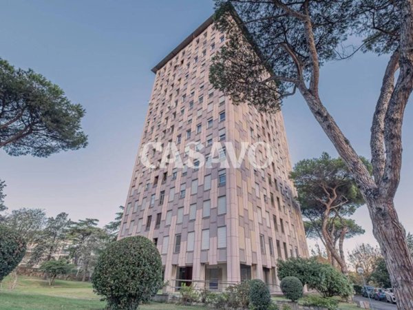 appartamento in vendita a Roma in zona EUR