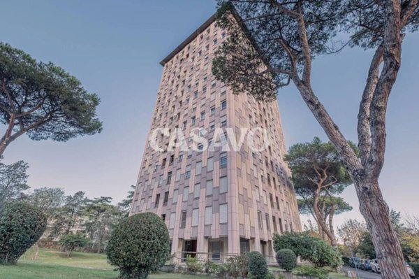 appartamento in vendita a Roma in zona EUR