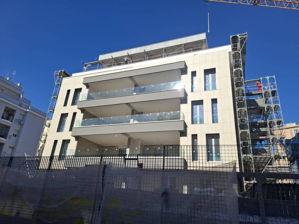 appartamento in vendita a Roma in zona Tuscolano