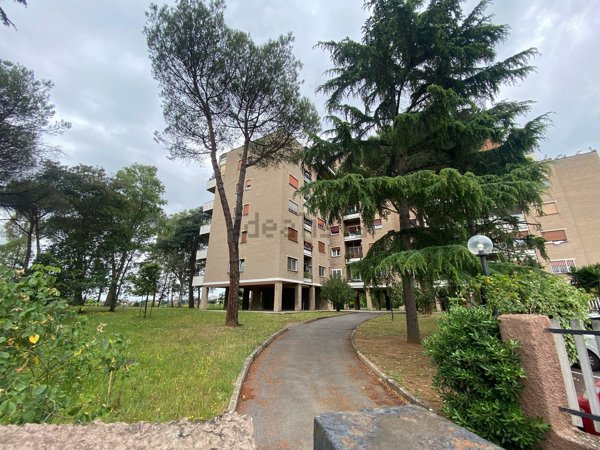 appartamento in vendita a Roma in zona Primavalle