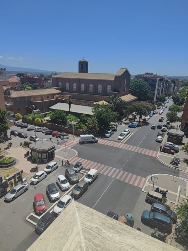 appartamento in vendita a Roma in zona Gianicolense